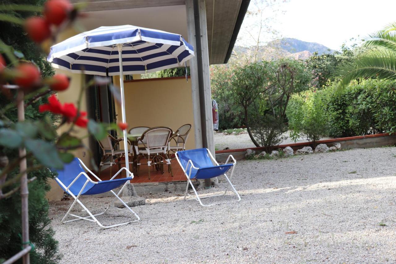 Villa Teresa Porto Azzurro Exterior photo